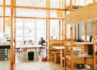Viele schätzen die kreative Atmosphäre eines Coworking Spaces / Foto: betahaus, Danique van Kesteren